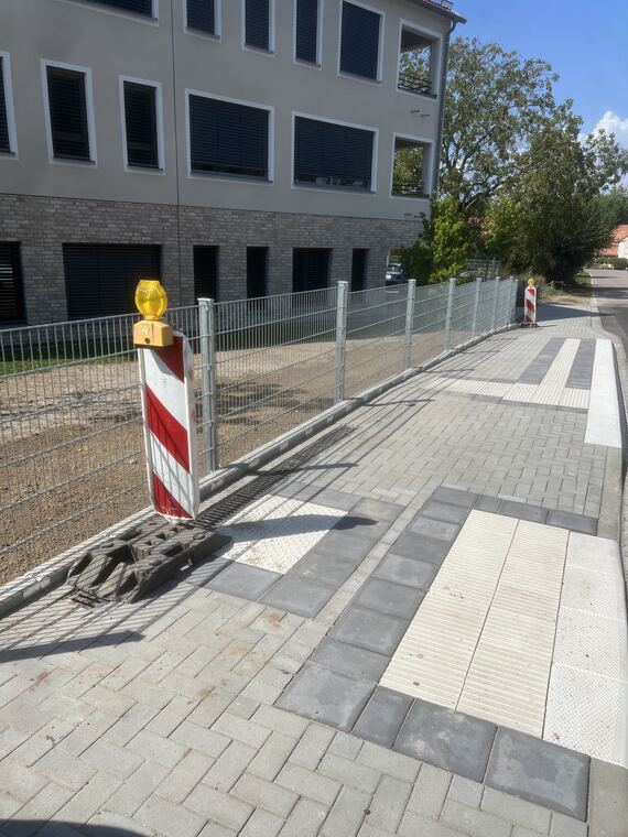Zaunanlage am Neubau